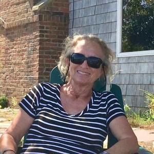 Meet your Posher, Melanie